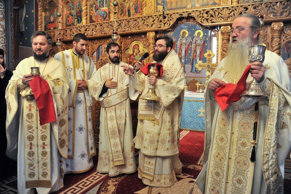 Monahiile de la Florești, chipuri de mironosițe slujitoare Domnului 171089