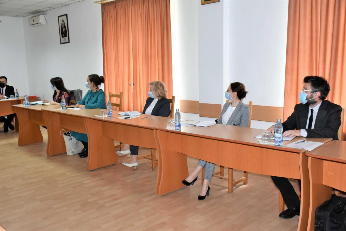 „Alege școala pentru viață!” în Episcopia Hușilor 171523