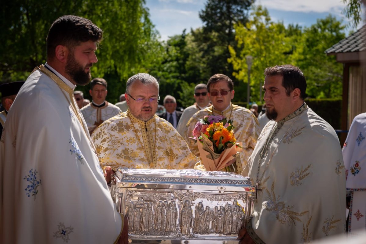 Moaștele Sfântului Antonie cel Mare la catedrala din Urziceni 171541