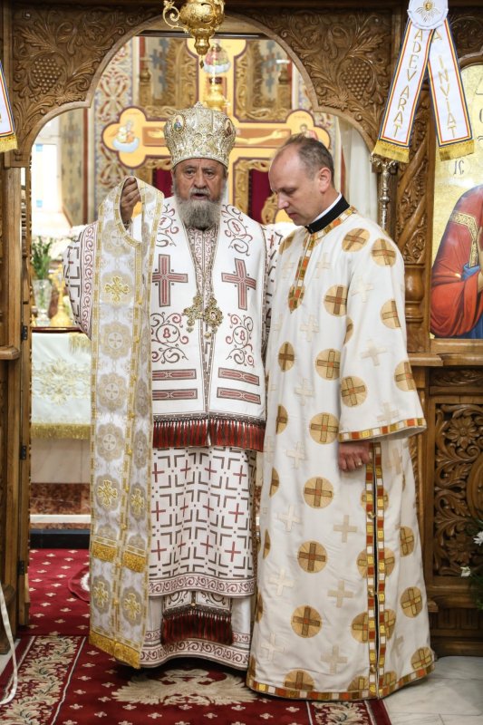 Hram la Biserica „Sfinţii Împăraţi Constantin şi Elena” din Braşov 171853