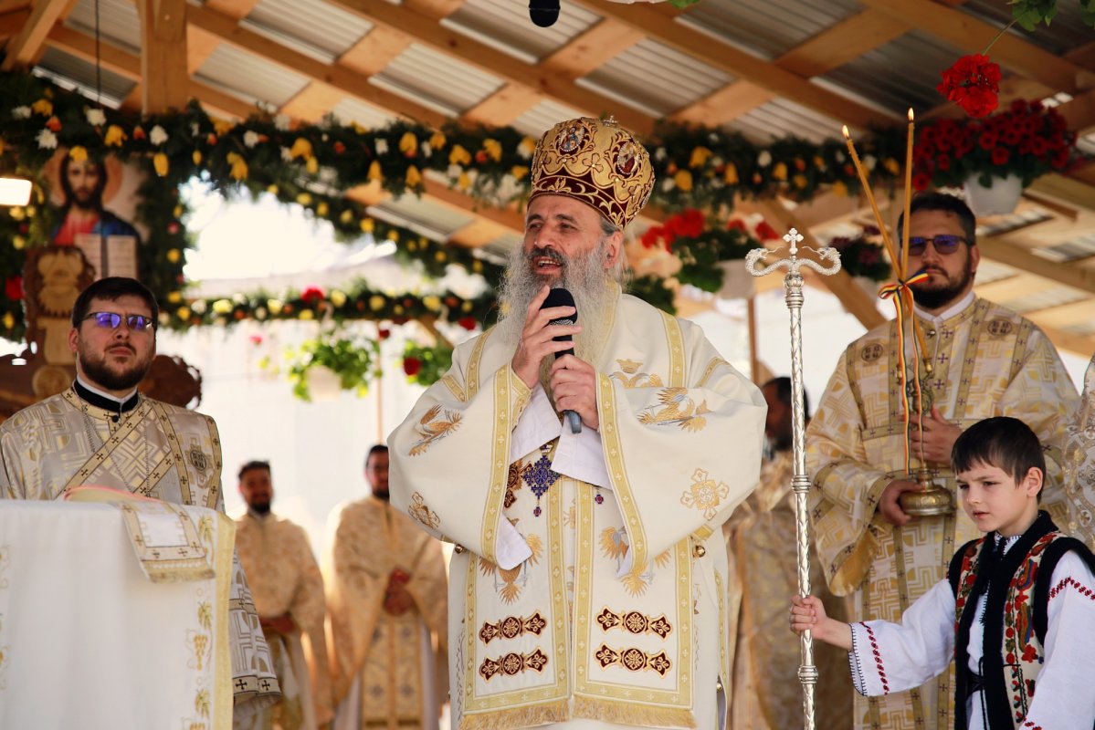 Biserica „Sfântul Nicolae” din Agapia a fost resfințită 171950