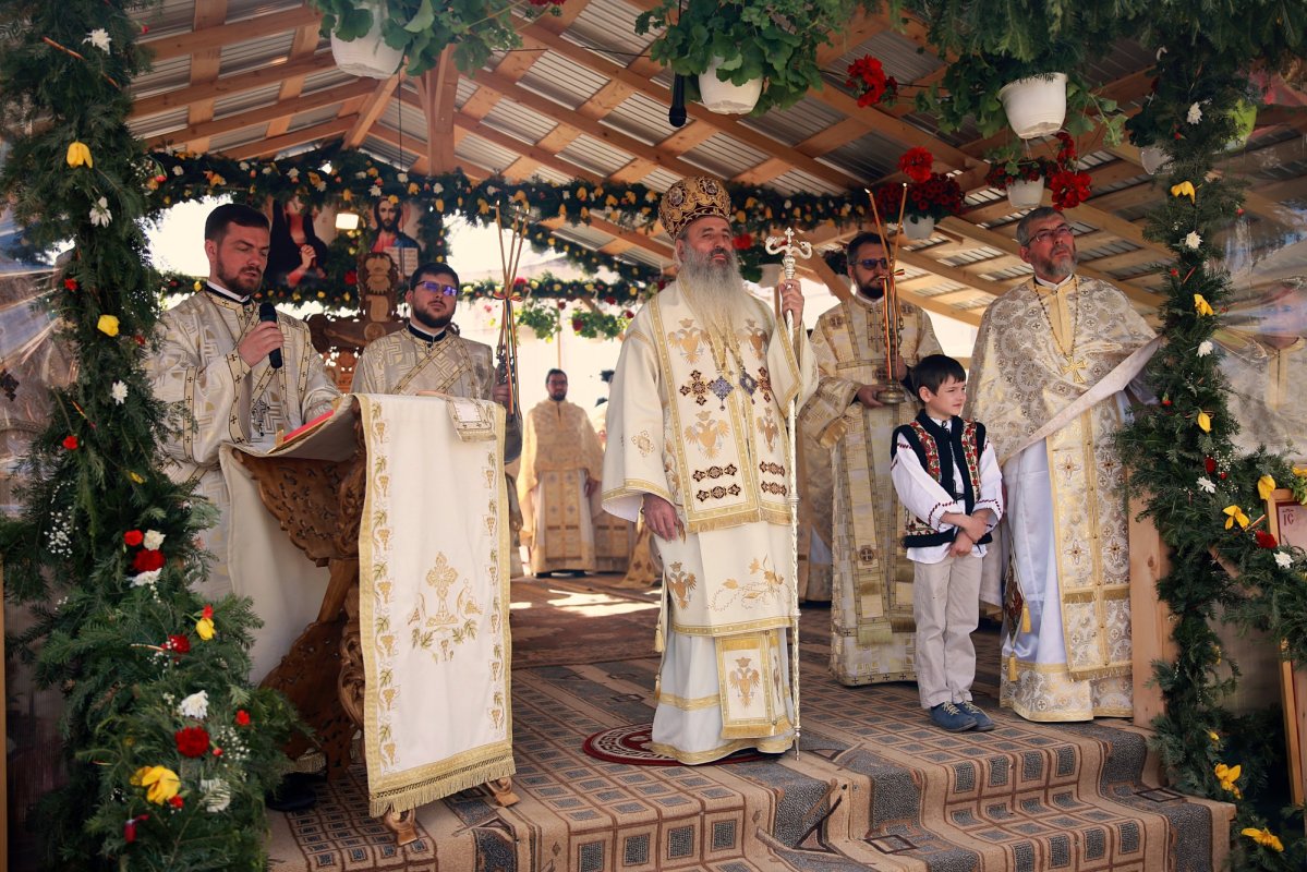 Biserica „Sfântul Nicolae” din Agapia a fost resfințită 171951