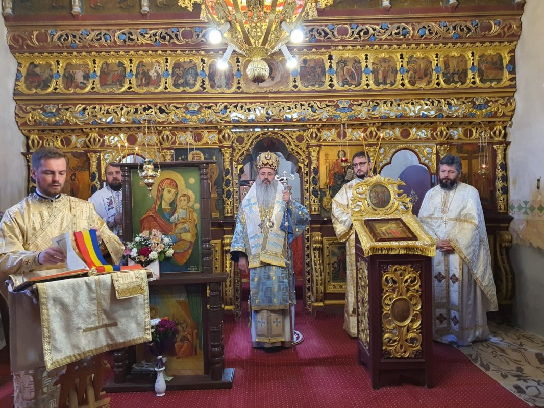 Hramul parohiei ieșene Griești 171954