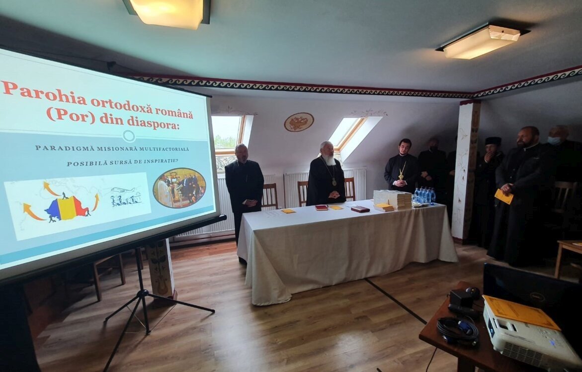 Conferințe preoţeşti în protopopiatele Huedin şi Bistriţa 172169