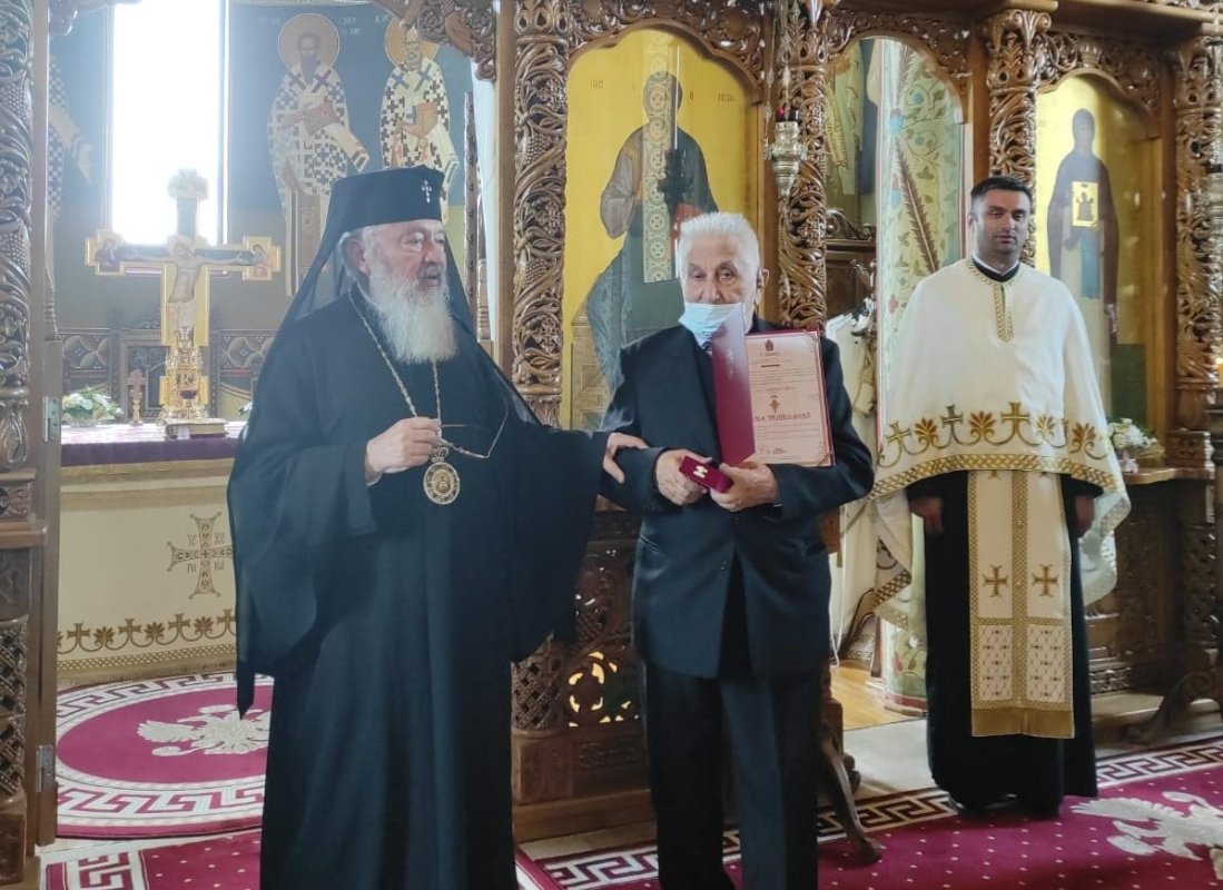 Conferințe preoţeşti în protopopiatele Huedin şi Bistriţa 172173