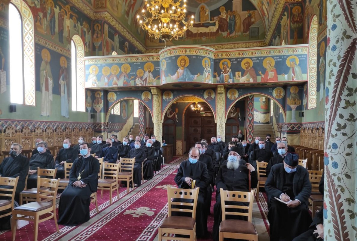 Conferințe preoţeşti în protopopiatele Huedin şi Bistriţa 172175