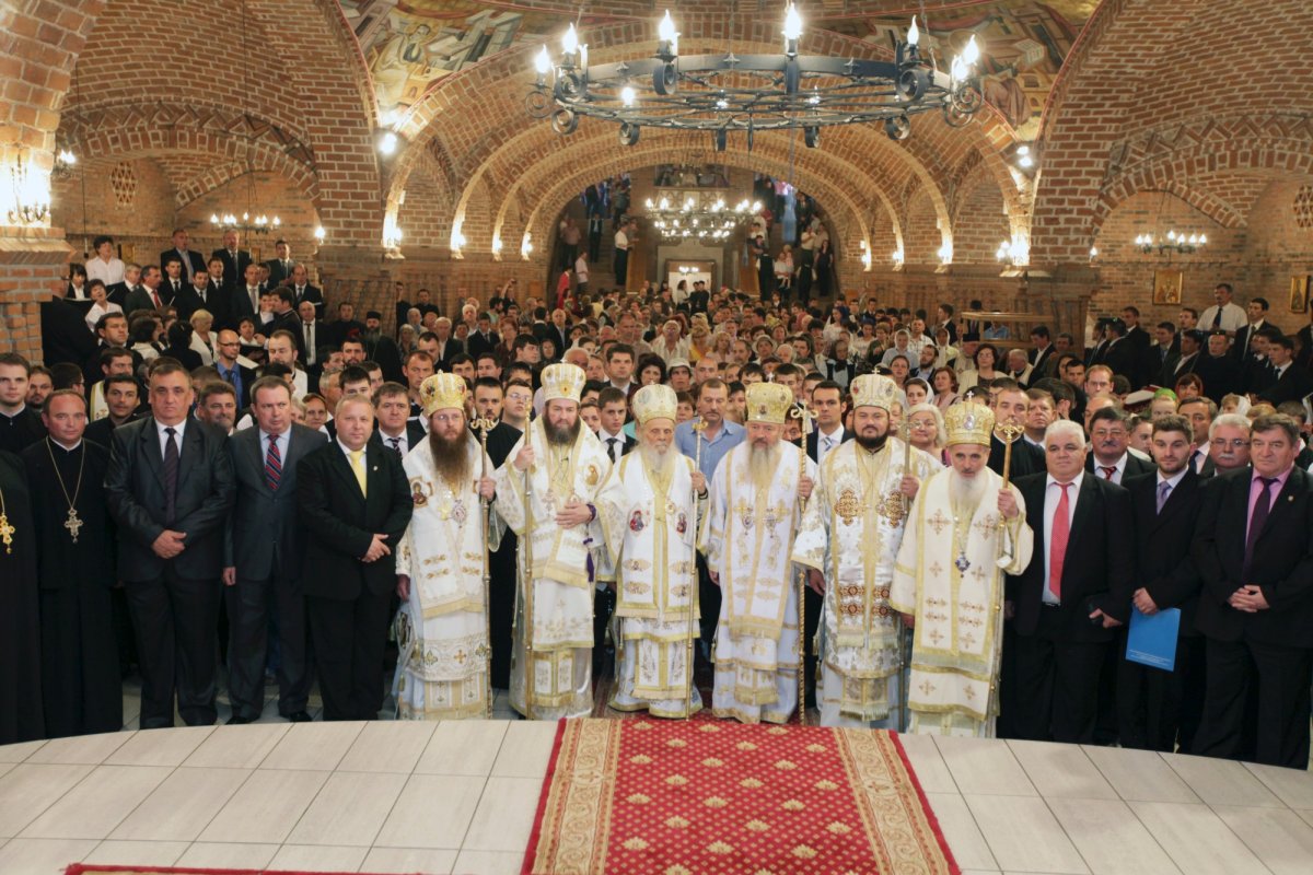 Arhiepiscopul Justinian Chira, părintele duhovnicesc al unui ținut 172315