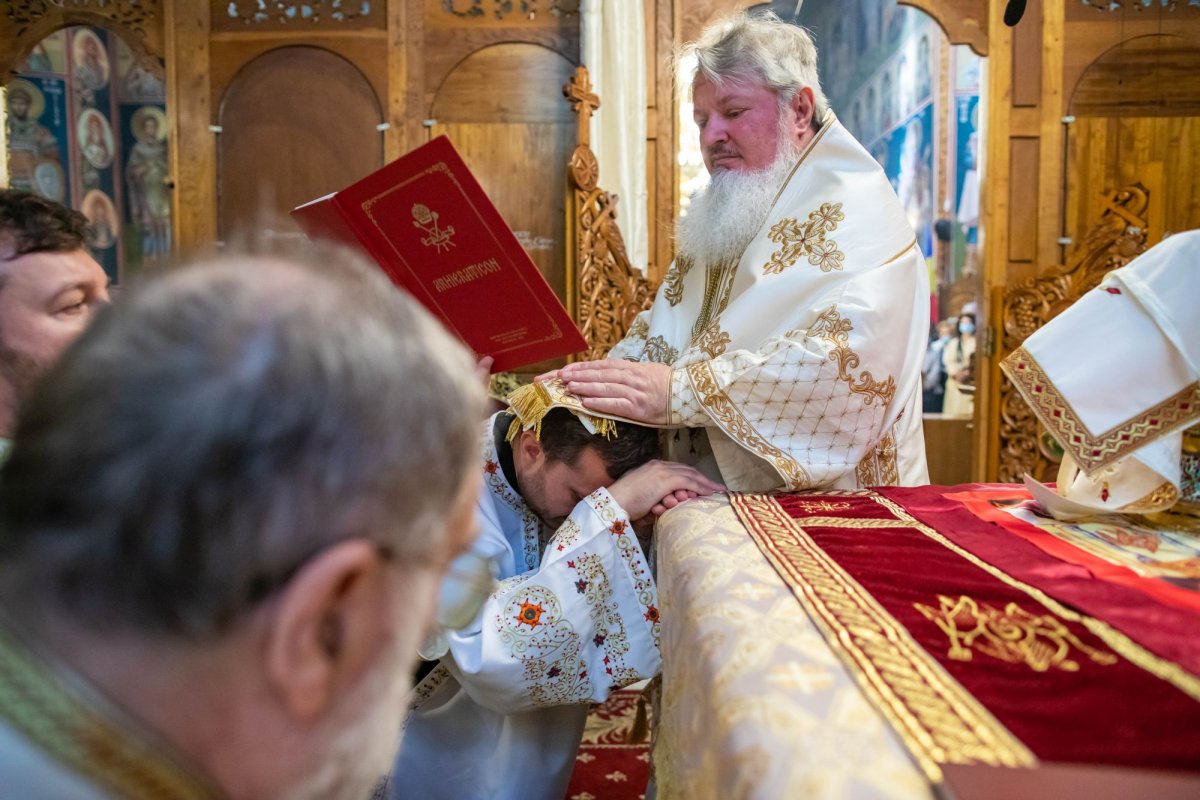 A fost hirotonit un preot pentru Parohia Ortodoxă Ucraineană din Capitală 172500