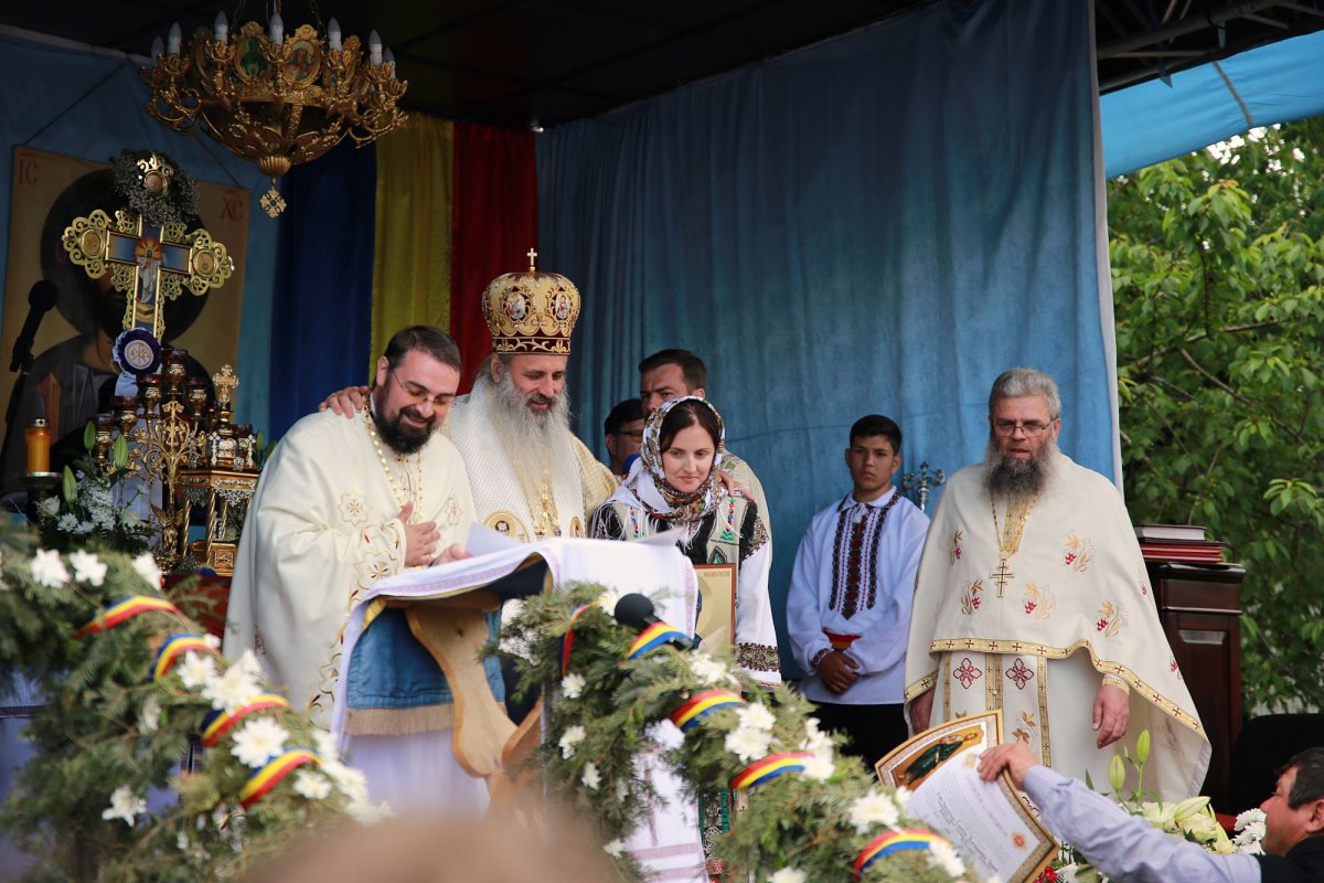 Ctitoria Patriarhului Teoctist din Victoria, Botoșani, a fost resfințită 172549