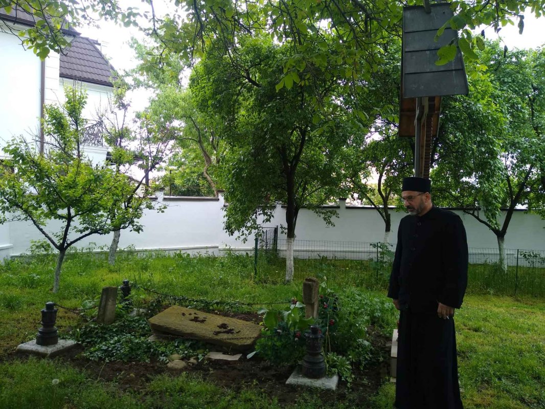 Parohia „Toţi Sfinţii” din Craiova cinsteşte eroii neamului 172026