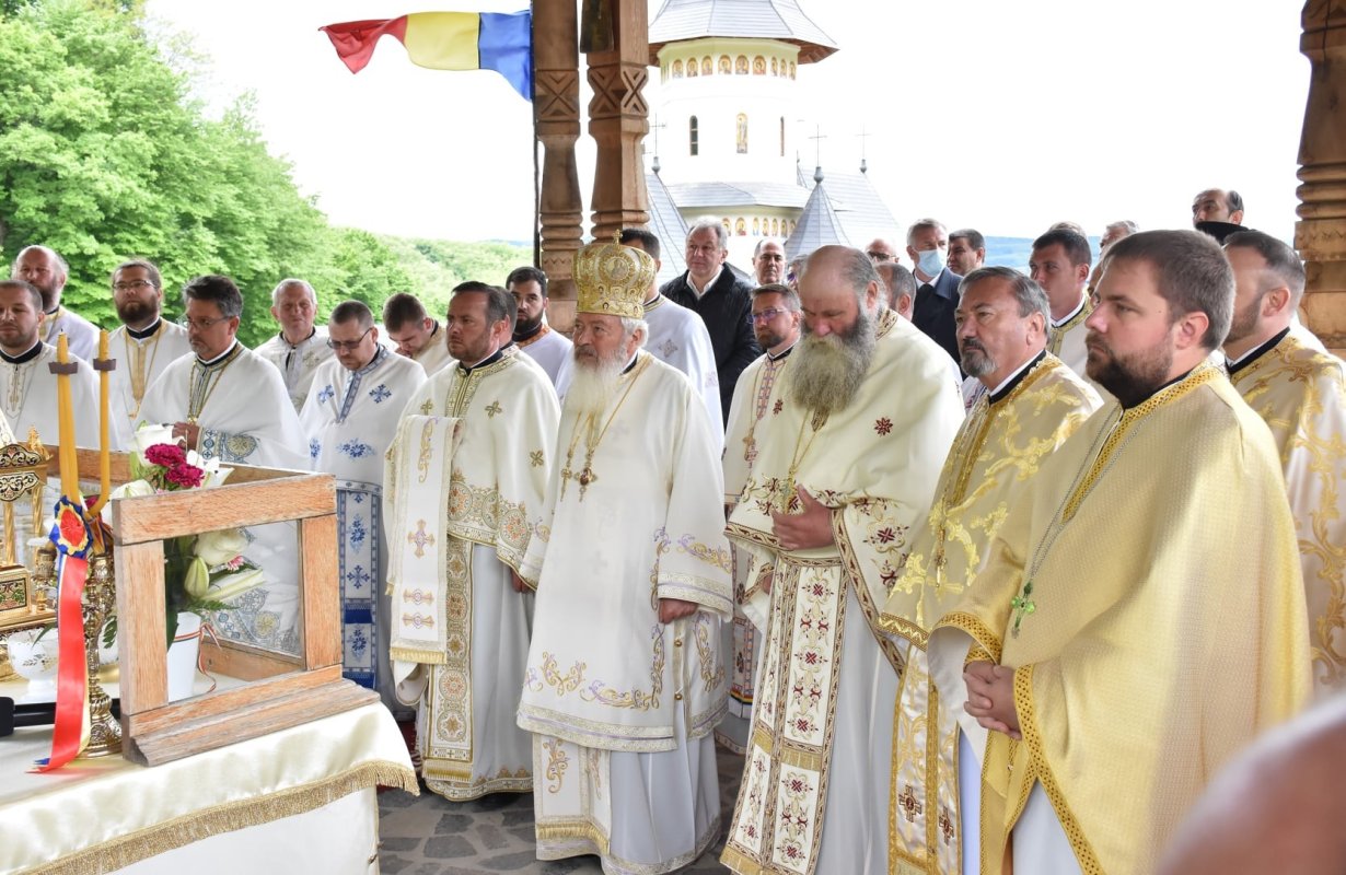 Sfinţire la Mănăstirea „Sfântul Proroc Ilie Tesviteanul” de la Nușeni 172650