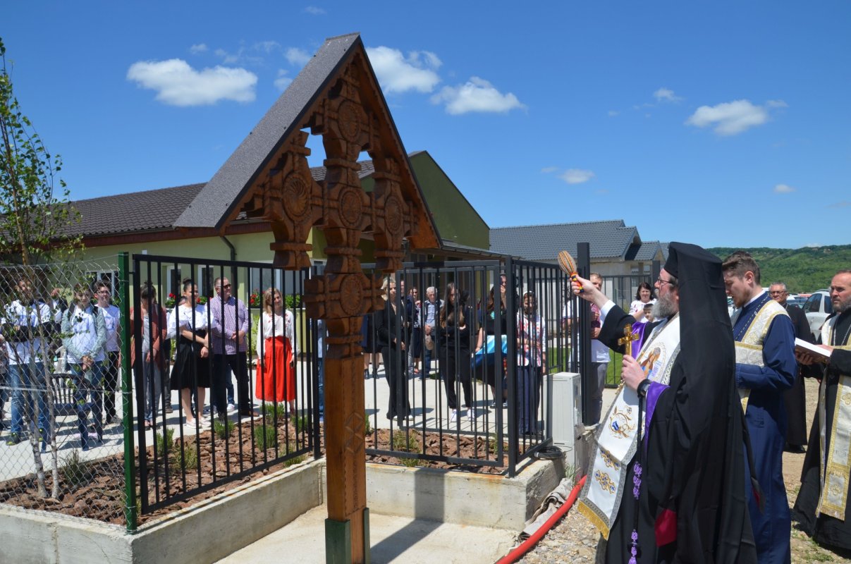 Cea de a treia casă din proiectul filantropic „Aripi de înger” a fost inaugurată și sfințită  172851