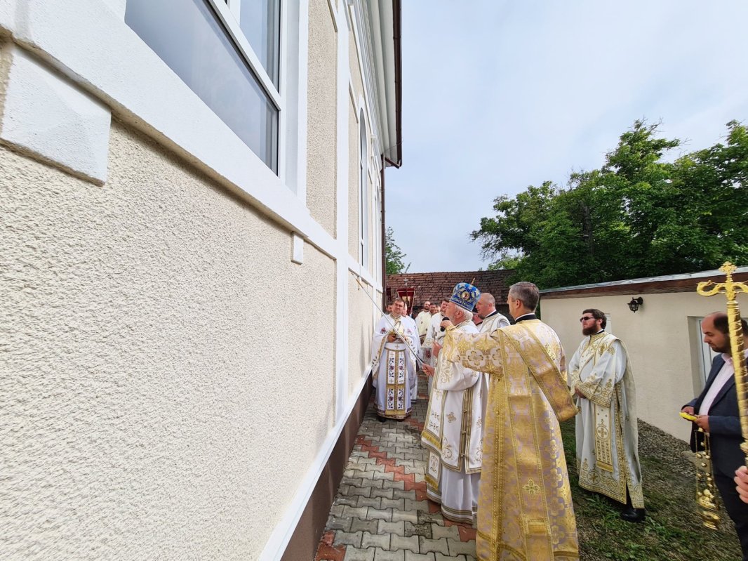 Biserica din localitatea Figa, judeţul Bistriţa-Năsăud, a fost resfințită  173142