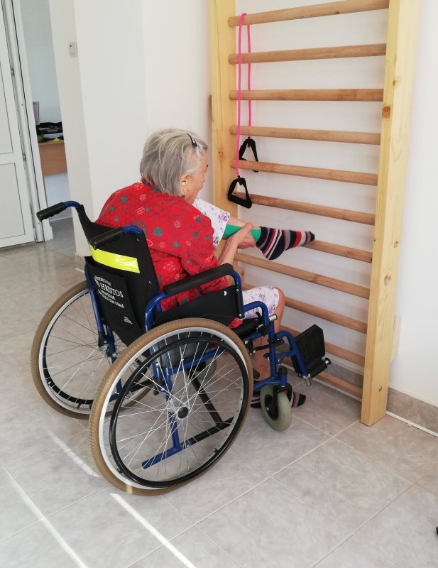 Centrul „Cuvioasa Nazaria” și bătrânii noștri cu priviri de Rai 173113