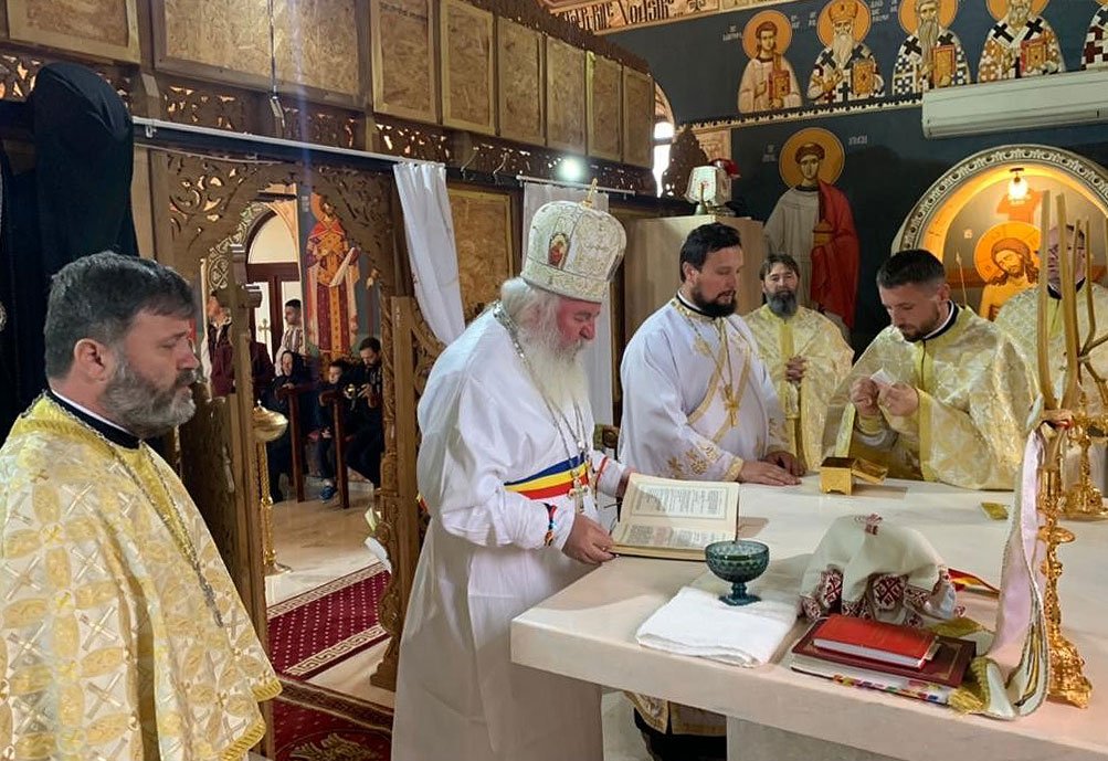 Târnosire și piatră de temelie pentru o nouă biserică la parohii timișene  173262