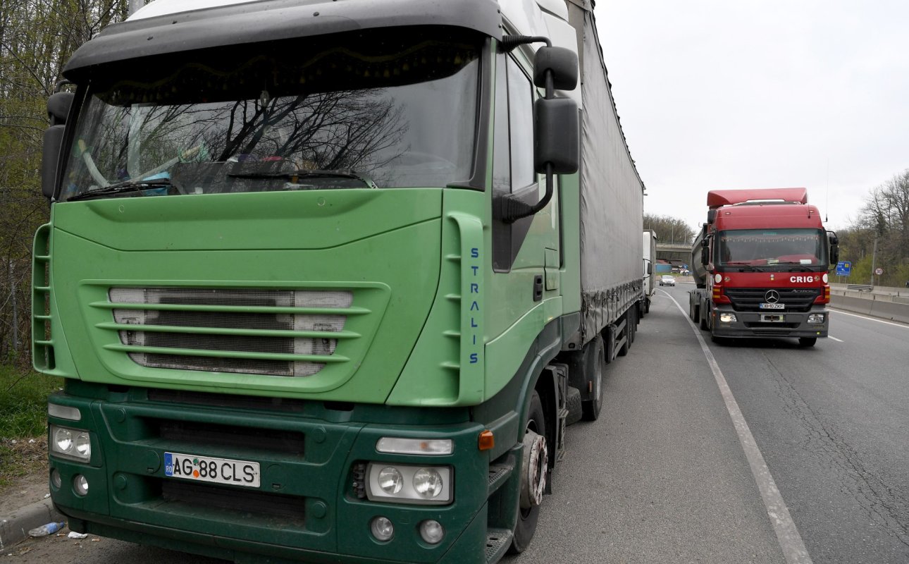 Taxare la kilometru pentru tiruri și autocare 173290