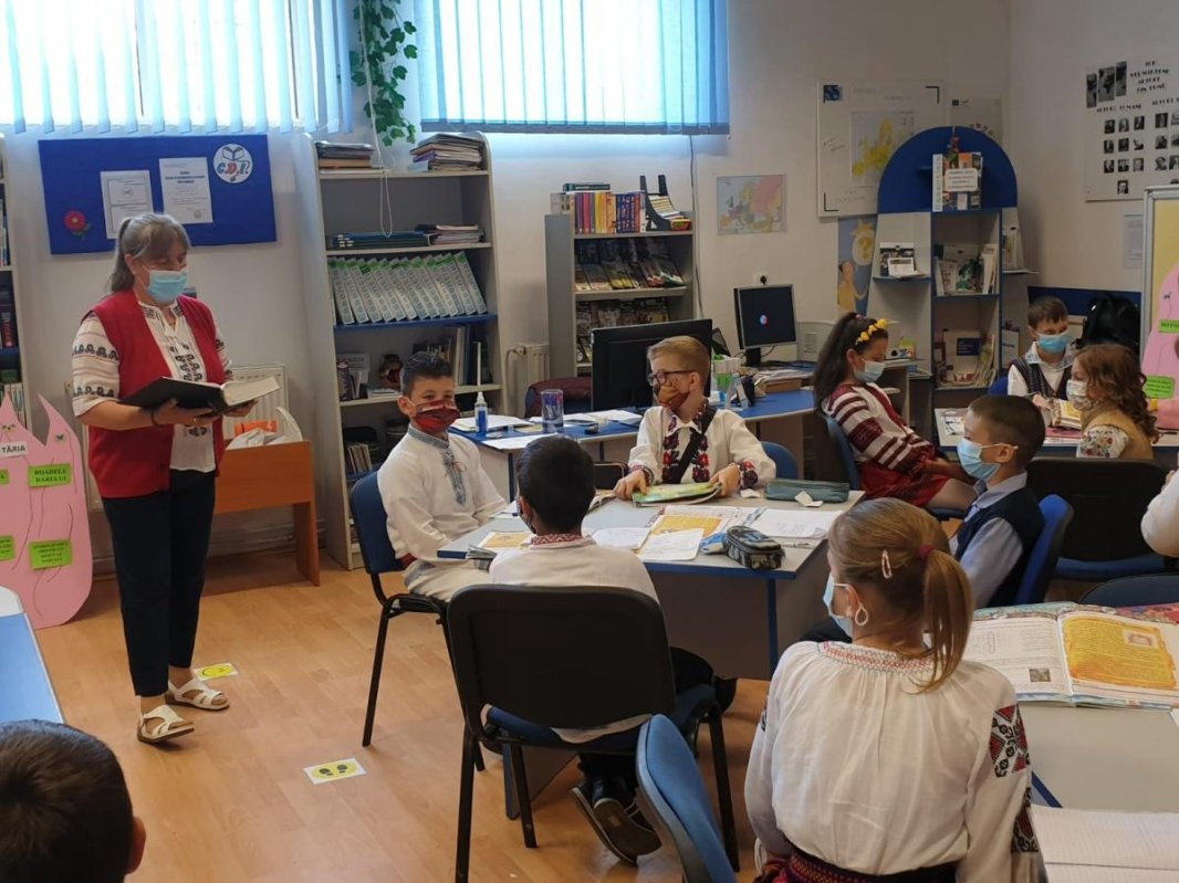 Activități didactice ale profesorilor de religie din municipiul Bacău 173337