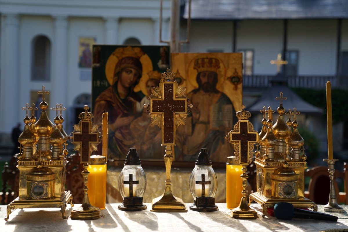 Hramul Mănăstirii Neamț 173424