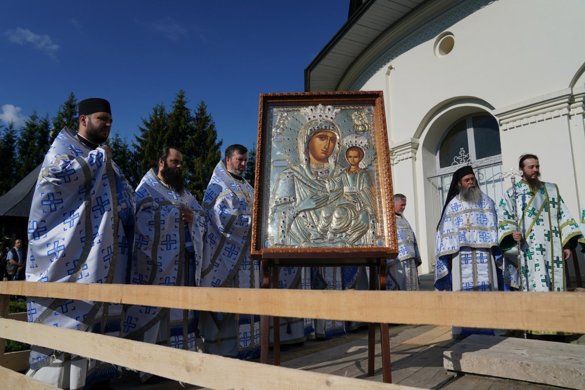 Hramul Mănăstirii Neamț 173431