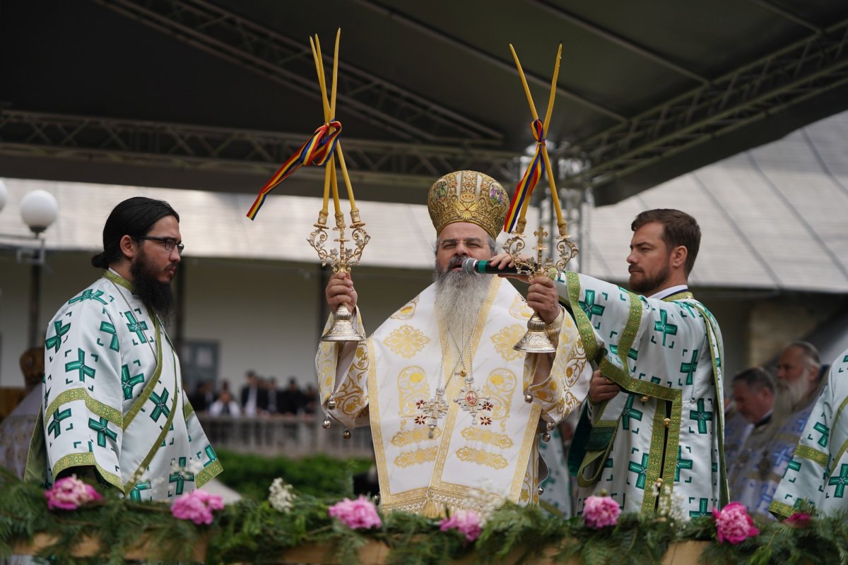 Hramul Mănăstirii Neamț 173453