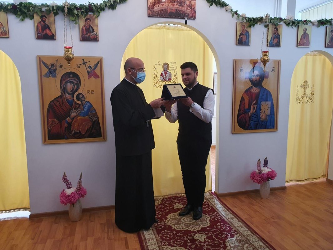 O nouă promoție a Liceului Ortodox din Oradea 173331