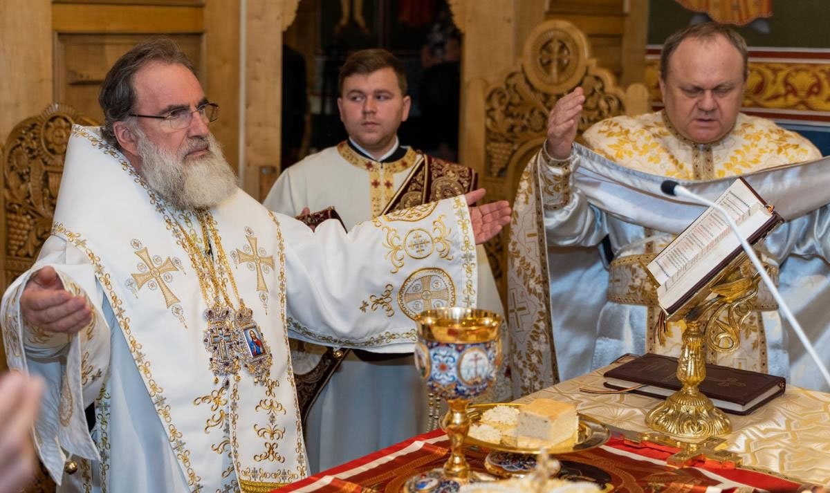 Liturghie arhierească la catedrala din Bacău 173604