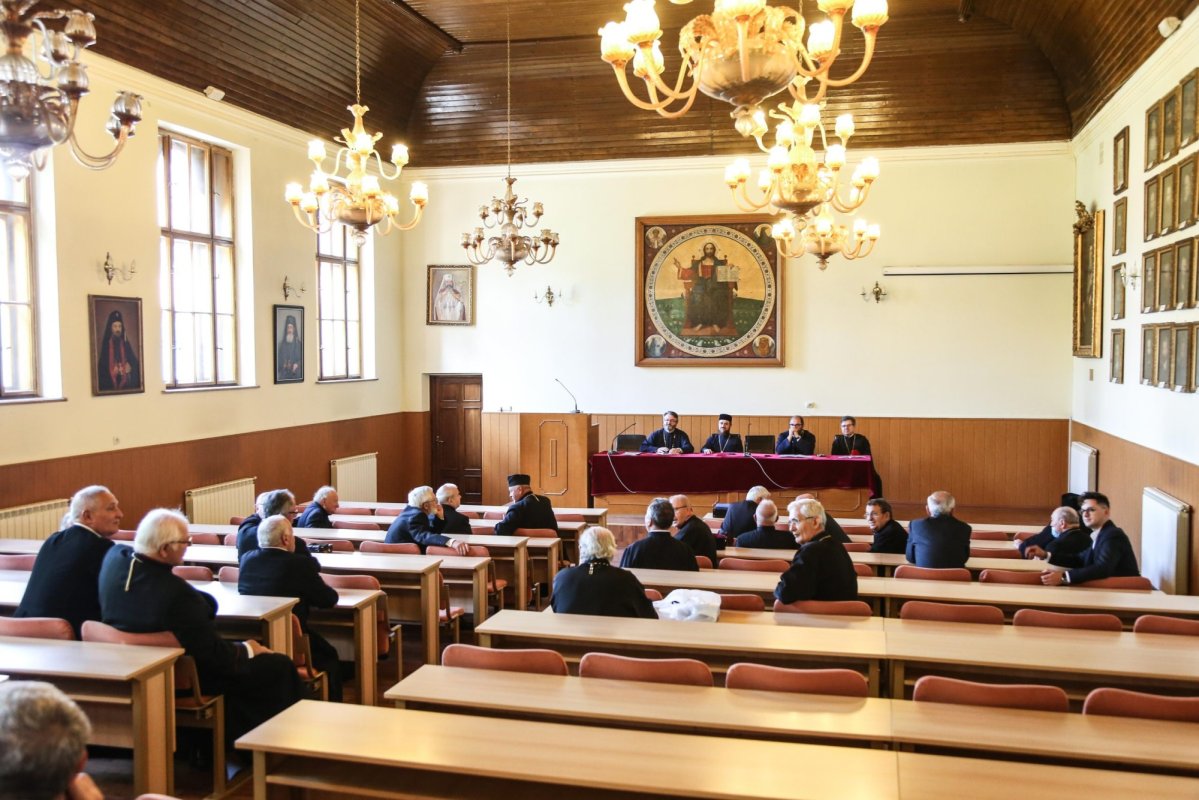 Revedere la 46 de ani de la absolvire la Facultatea de Teologie Ortodoxă din Sibiu 173532