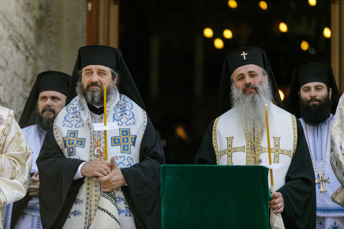 Maica Siluana Vlad a fost înmormântată la Mănăstirea Frumoasa  173673