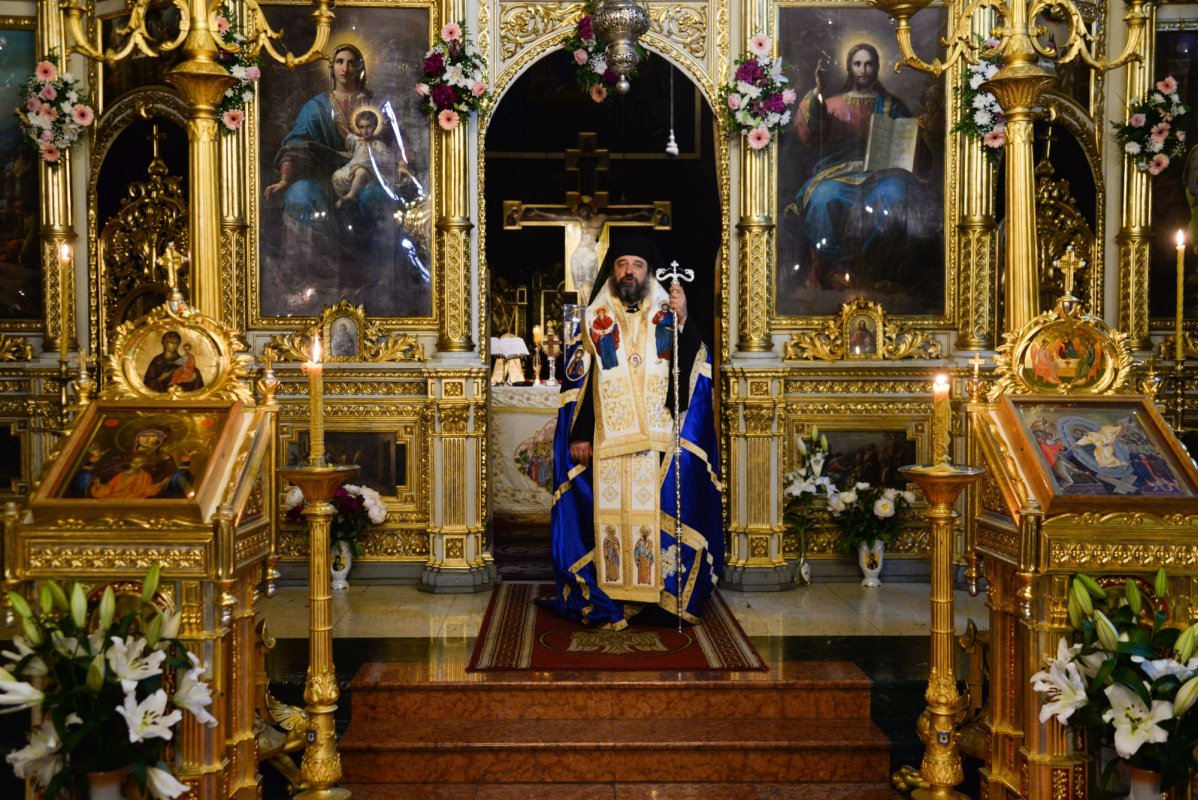 Slujbă de priveghere în cinstea Sfintei Cuvioase Parascheva la Catedrala Mitropolitană din Iași 173760