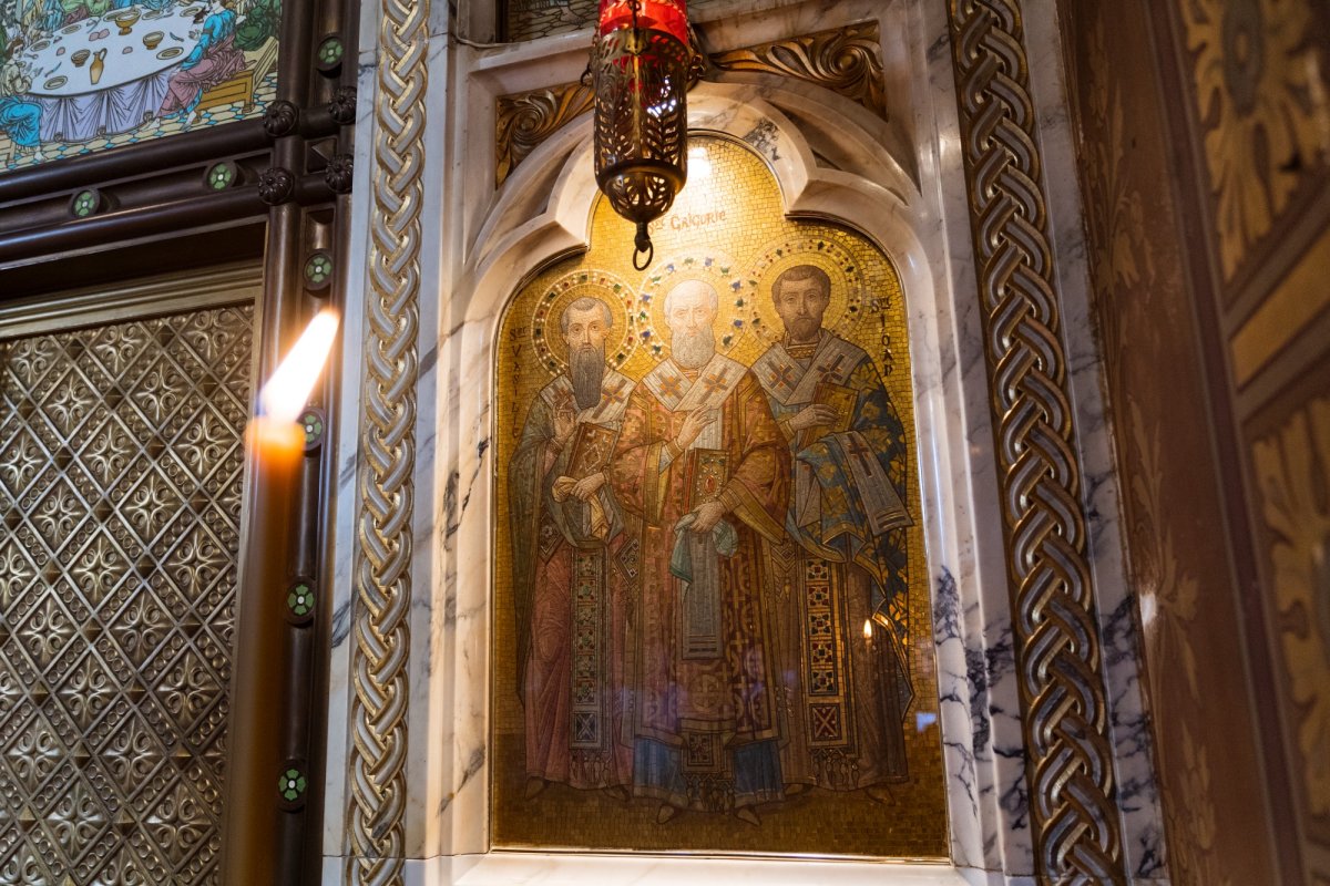 380 de ani de la aducerea la Iaşi a moaştelor Sfintei Cuvioase Parascheva 173889