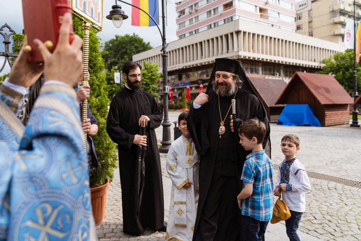 380 de ani de la aducerea la Iaşi a moaştelor Sfintei Cuvioase Parascheva 173897