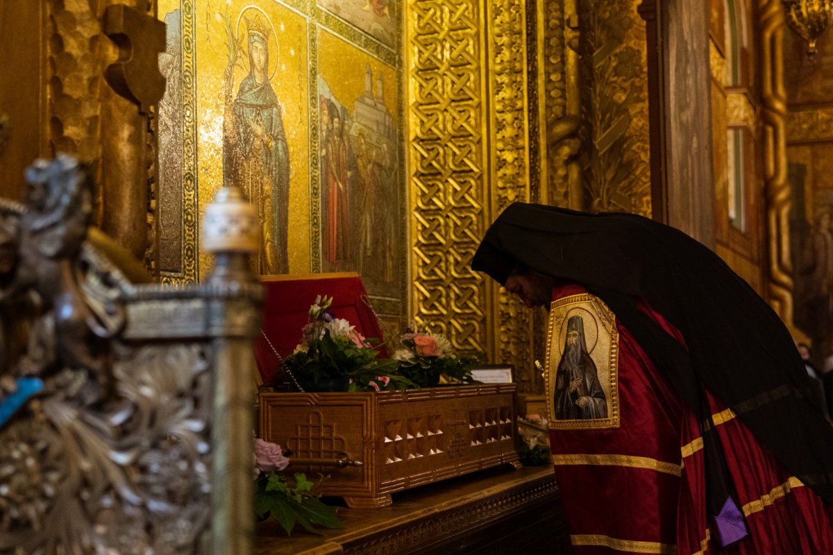 380 de ani de la aducerea la Iaşi a moaştelor Sfintei Cuvioase Parascheva 173899