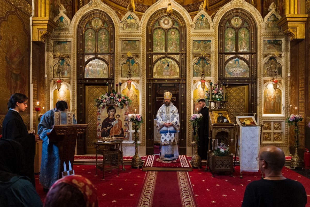 380 de ani de la aducerea la Iaşi a moaştelor Sfintei Cuvioase Parascheva 173908