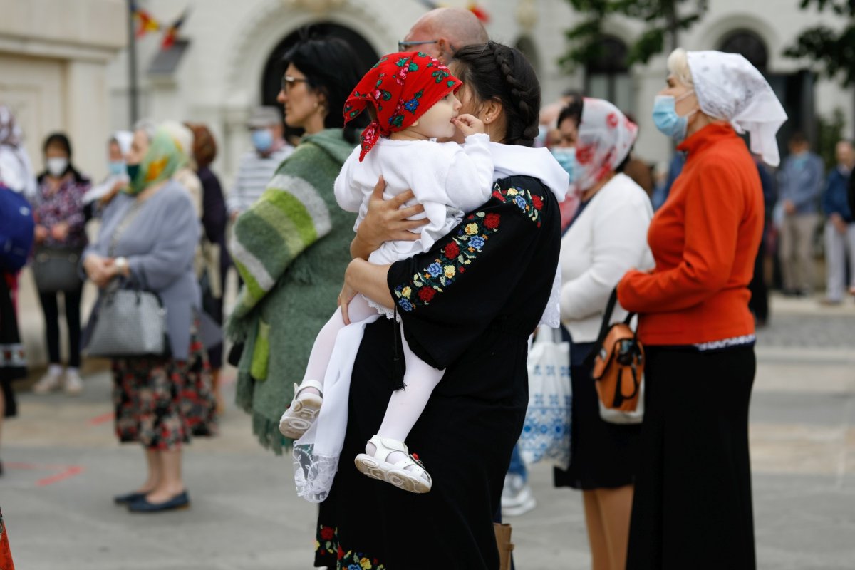 380 de ani de la aducerea la Iaşi a moaştelor Sfintei Cuvioase Parascheva 173936