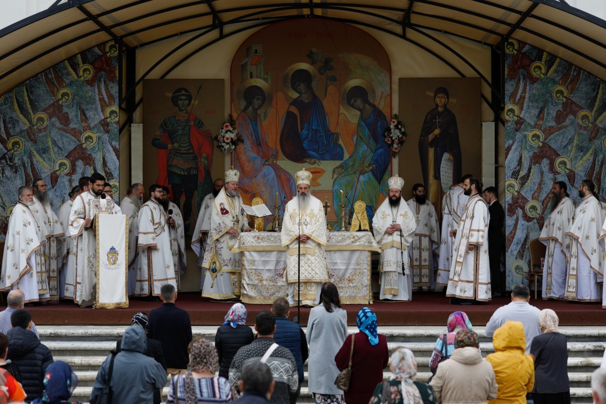 380 de ani de la aducerea la Iaşi a moaştelor Sfintei Cuvioase Parascheva 173938