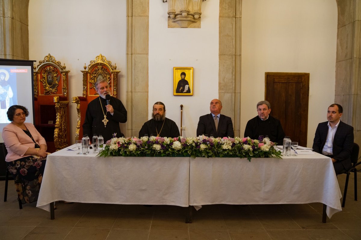 380 de ani de la aducerea la Iaşi a moaştelor Sfintei Cuvioase Parascheva 173947