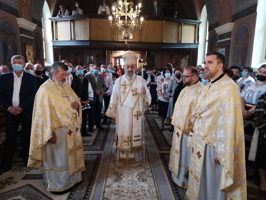 Piatră de temelie pentru noul lăcaș din Bărdești 174051