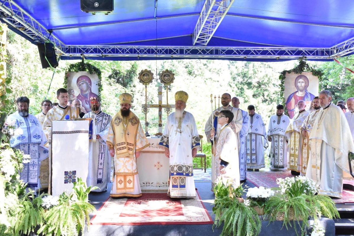 Târnosirea bisericii studenților din Cluj-Napoca 174047