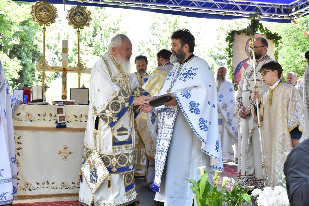 Târnosirea bisericii studenților din Cluj-Napoca 174048