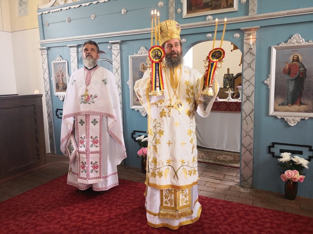 Slujiri misionare în comunități românești din Europa și America 174318