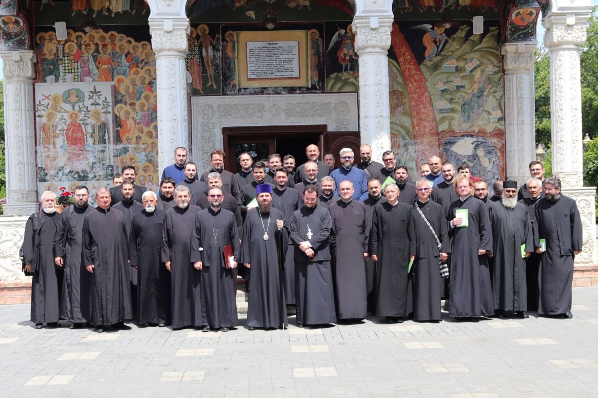 „Parohia ortodoxă română din diasporă: paradigmă misionară multifactorială” 174454