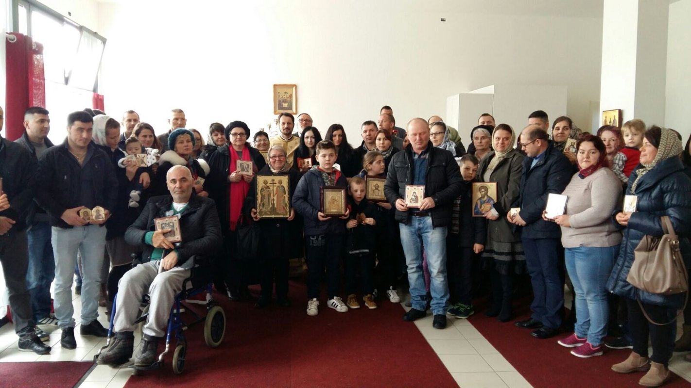 Credinţa românilor  din Padova-Limena clădeşte o casă a Domnului 174468