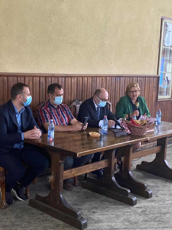 O altfel de oră de istorie 174690