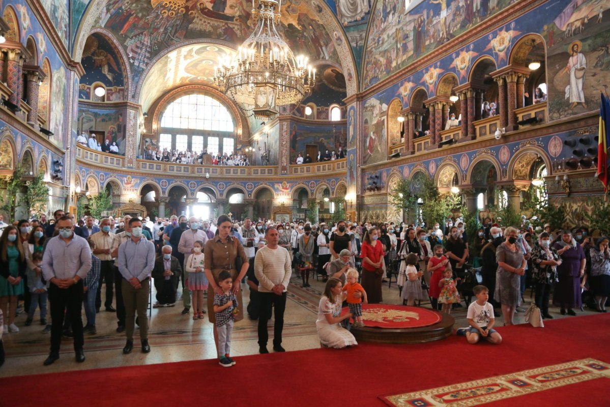 Praznicul Cincizecimii la Catedrala Mitropolitană din Sibiu 174649