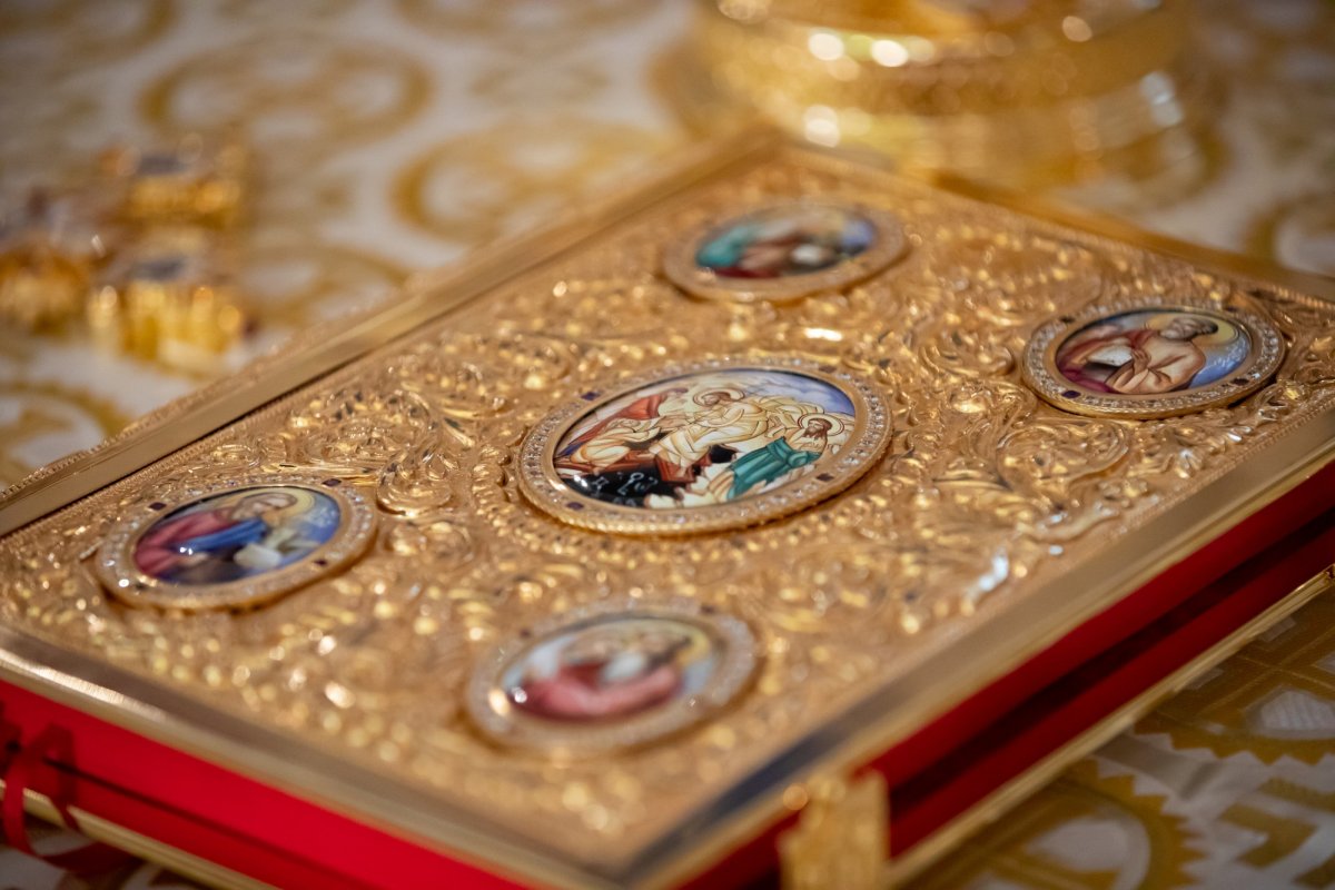 Daruri liturgice pentru noua parohie ortodoxă românească din Ljubljana, Slovenia 174809