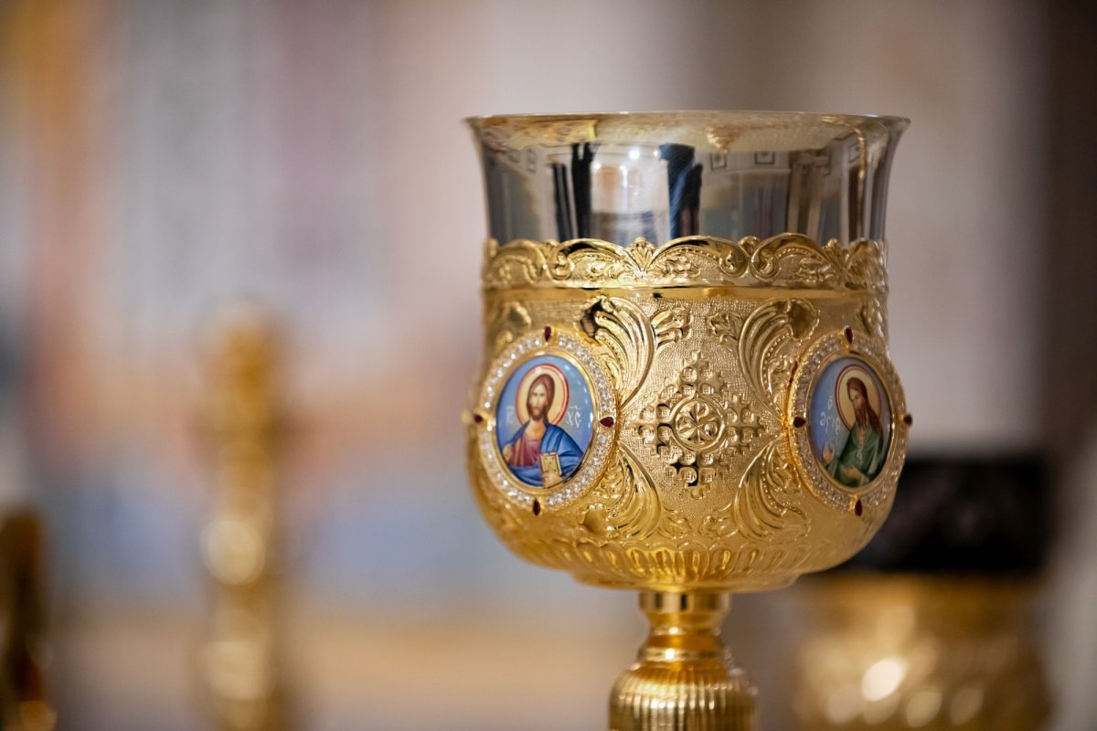 Daruri liturgice pentru noua parohie ortodoxă românească din Ljubljana, Slovenia 174810