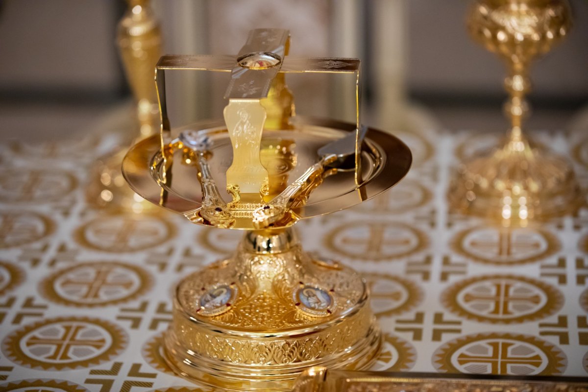 Daruri liturgice pentru noua parohie ortodoxă românească din Ljubljana, Slovenia 174814