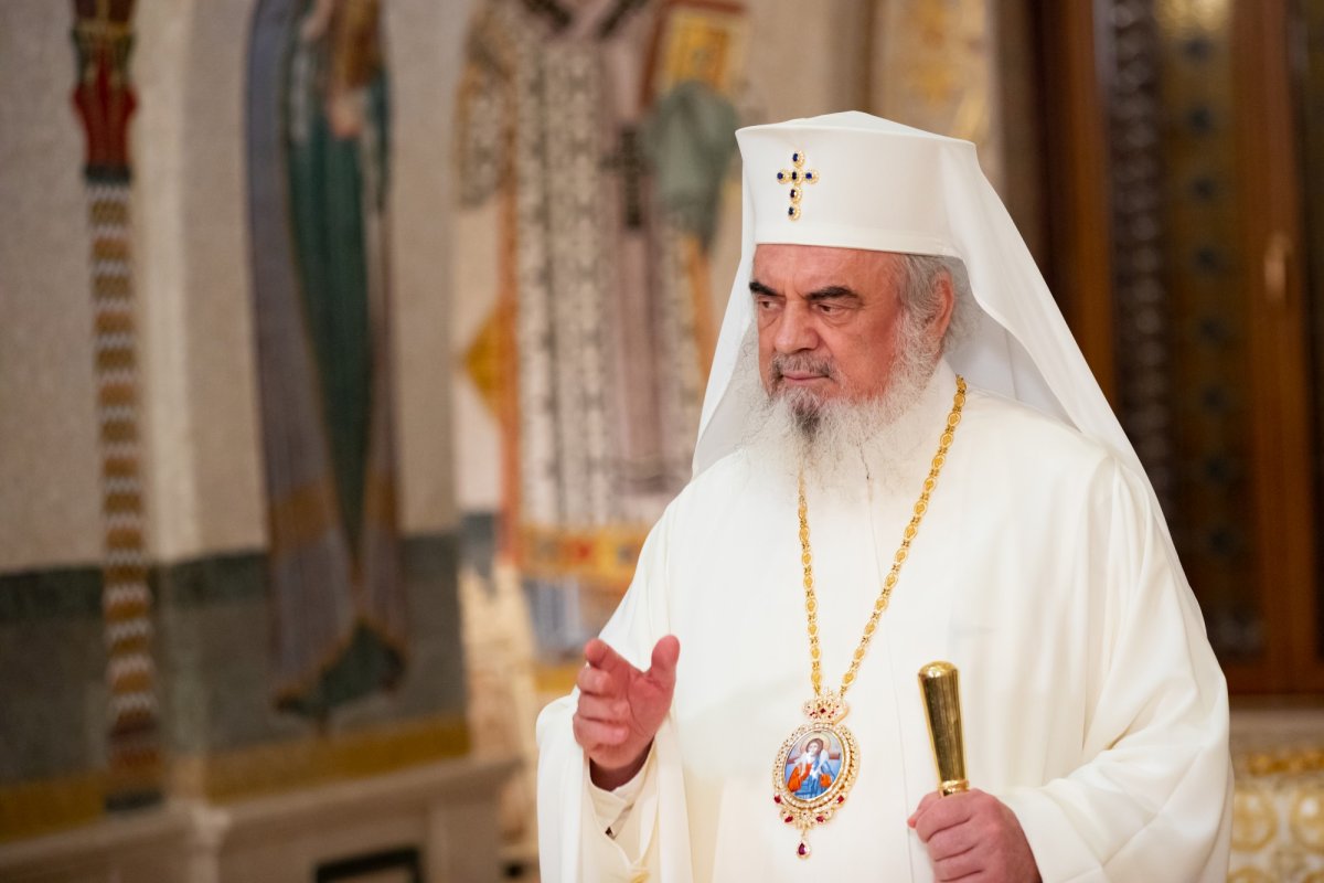 Daruri liturgice pentru noua parohie ortodoxă românească din Ljubljana, Slovenia 174822