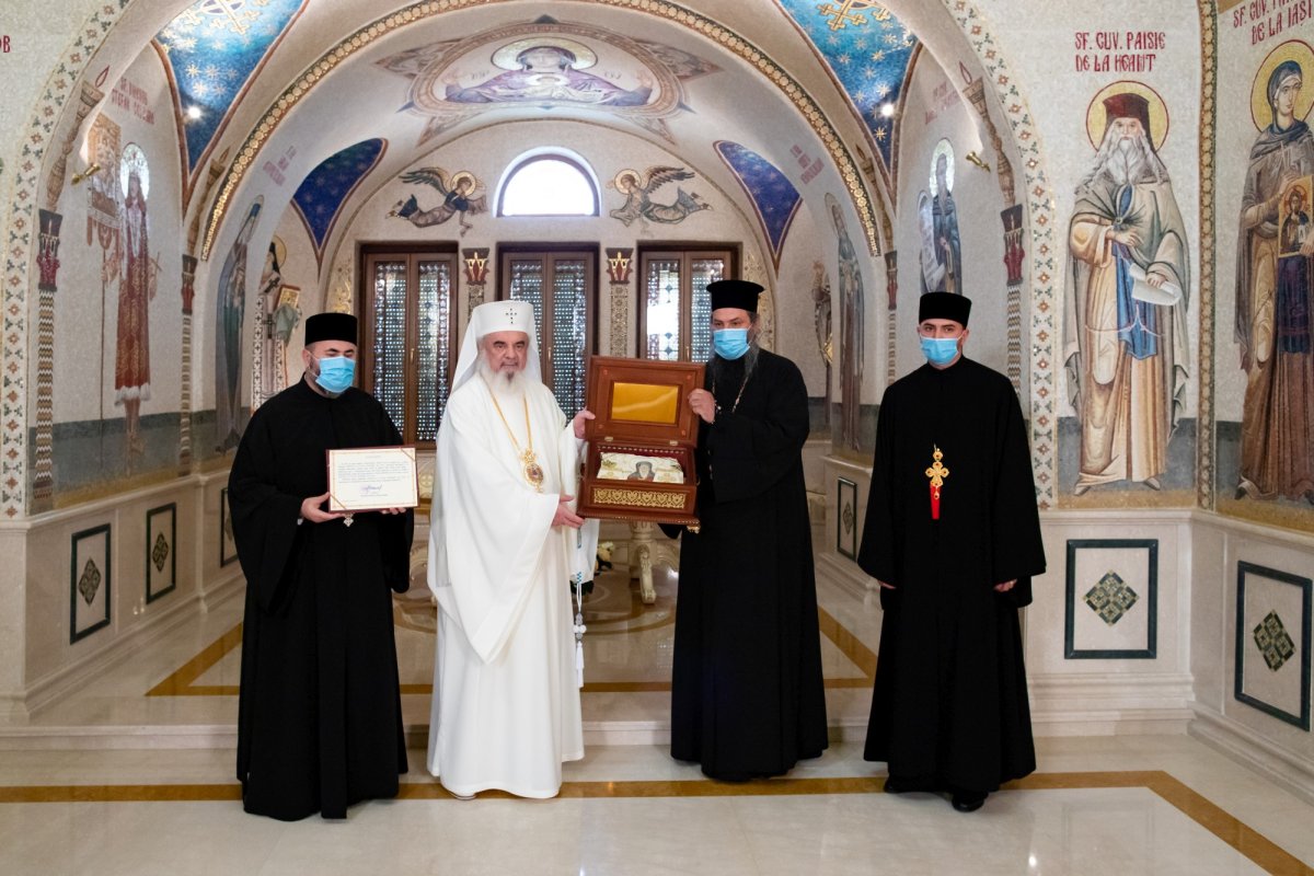 Binecuvântarea Cuviosului Dimitrie cel Nou pentru o parohie băcăuană 175114