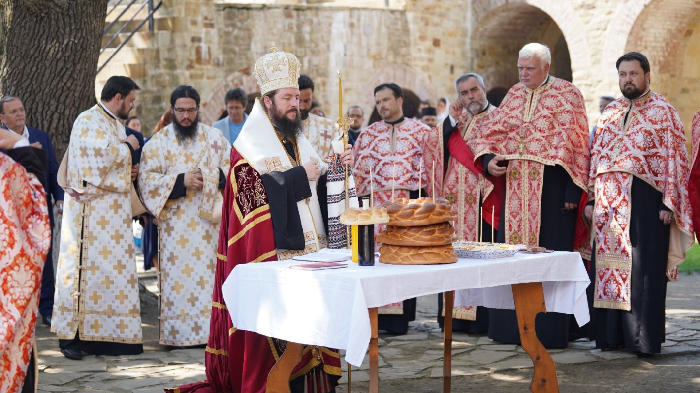 Sfântul Ioan cel Nou, prăznuit cu evlavie de suceveni 175089